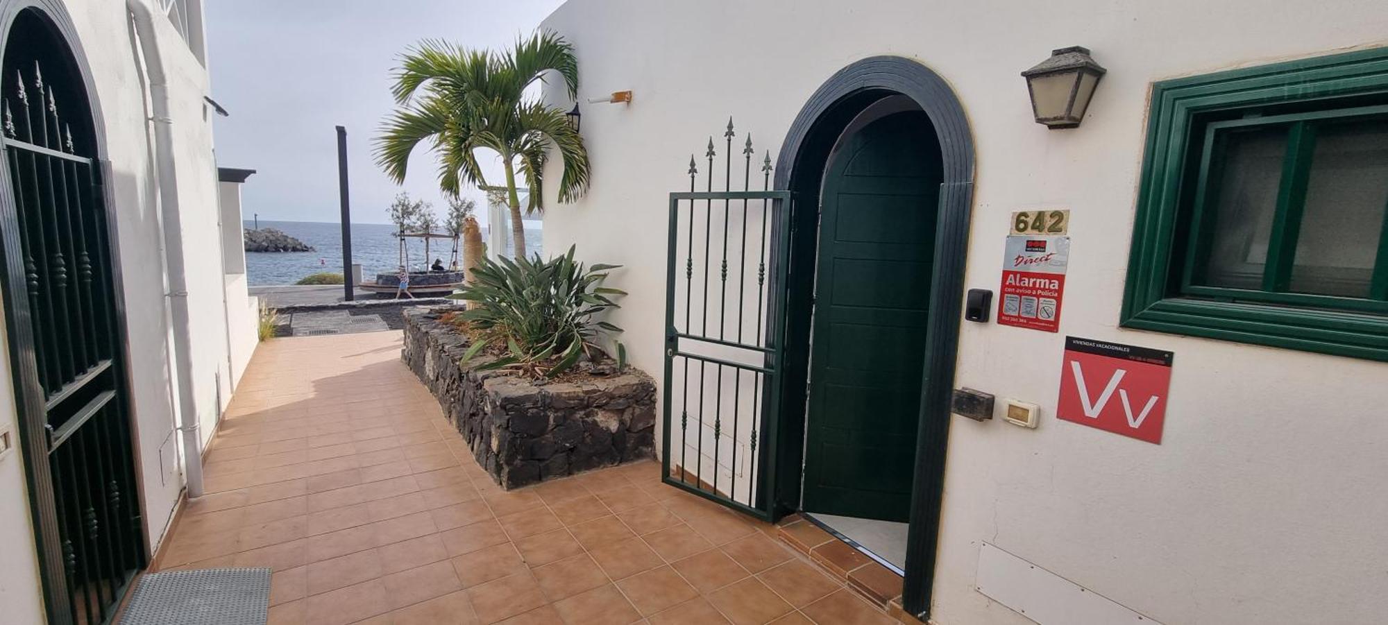 Oceanfront Villa - Tenerife South Сан Мигель Экстерьер фото